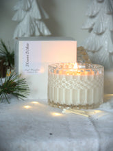 Load image into Gallery viewer, Winter White Wooden Wick Soy Candle

