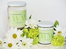 Load image into Gallery viewer, BUDS OF SPRING SOY CANDLE
