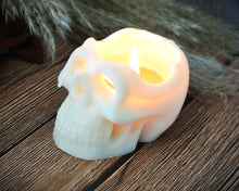 Load image into Gallery viewer, &#39;SKULLY&#39; PILLAR CANDLE
